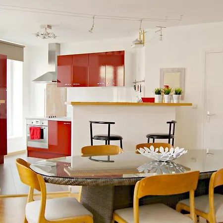 アパート Little - Theo